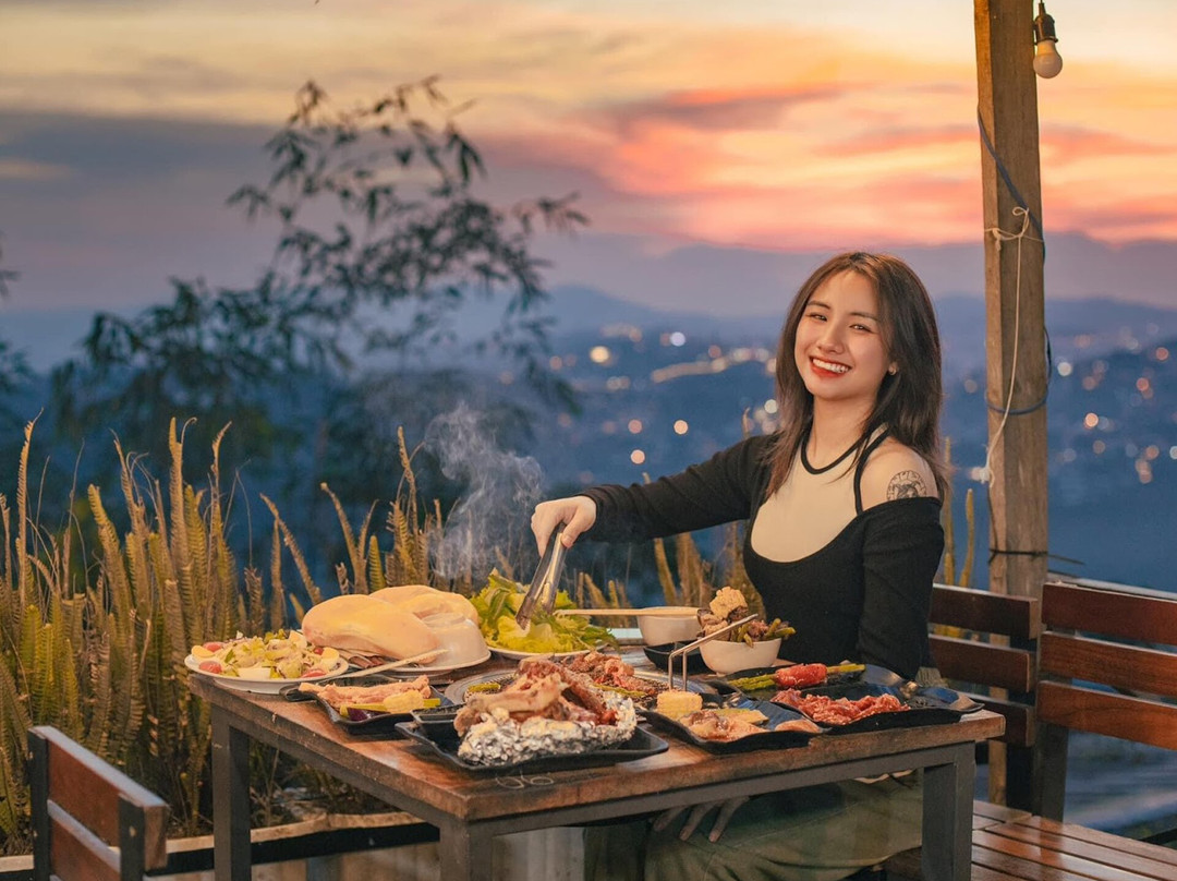 Tiệm Nướng Hoàng Hôn