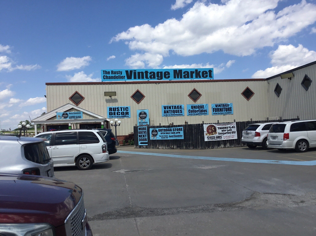 Jessie James Antique Mall-圣约瑟夫必去景点