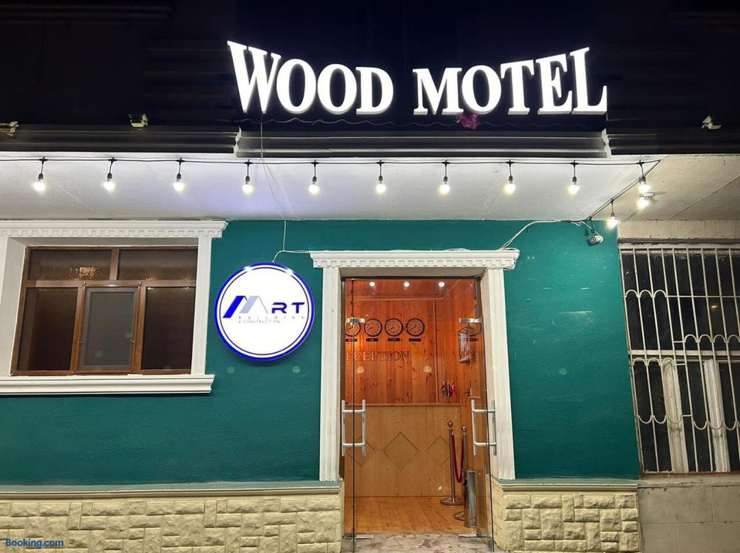 Wood Motel