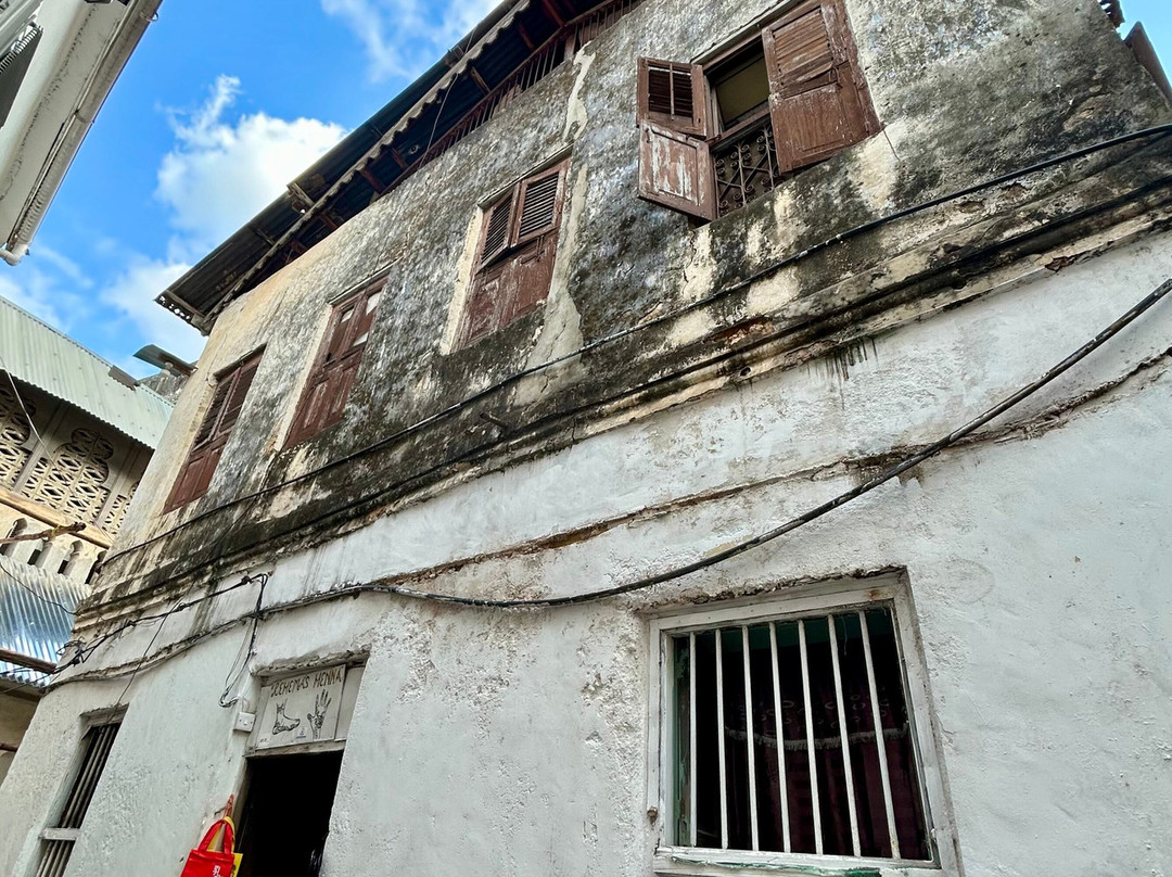 Gouruka excusions zanzibar & safaris measure-Pwani Mchangani必去景点