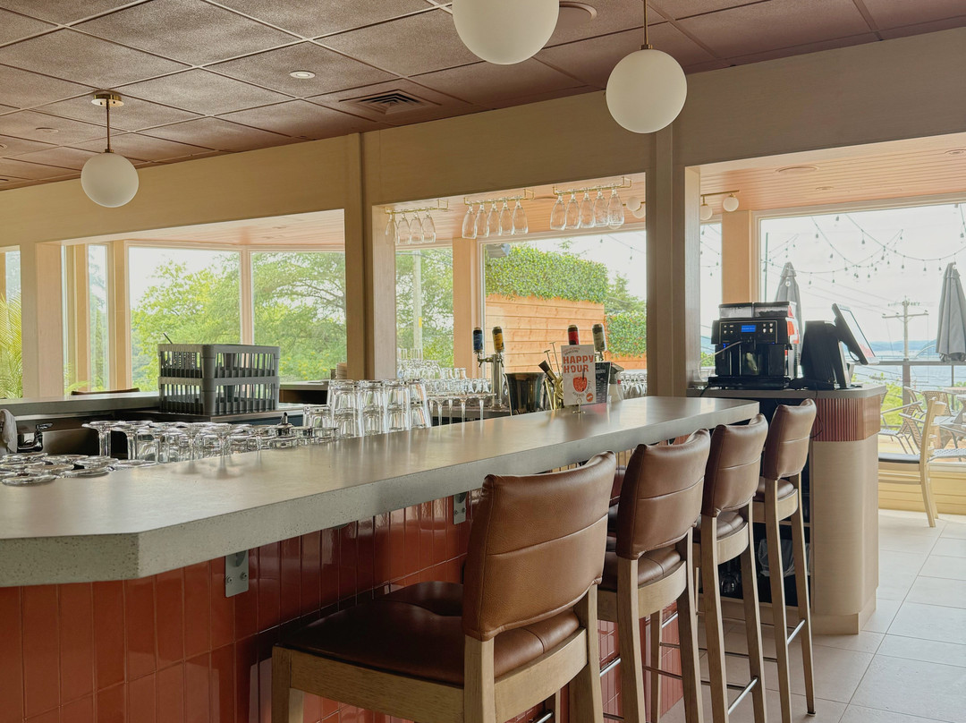 Auberge Le Parasol主图