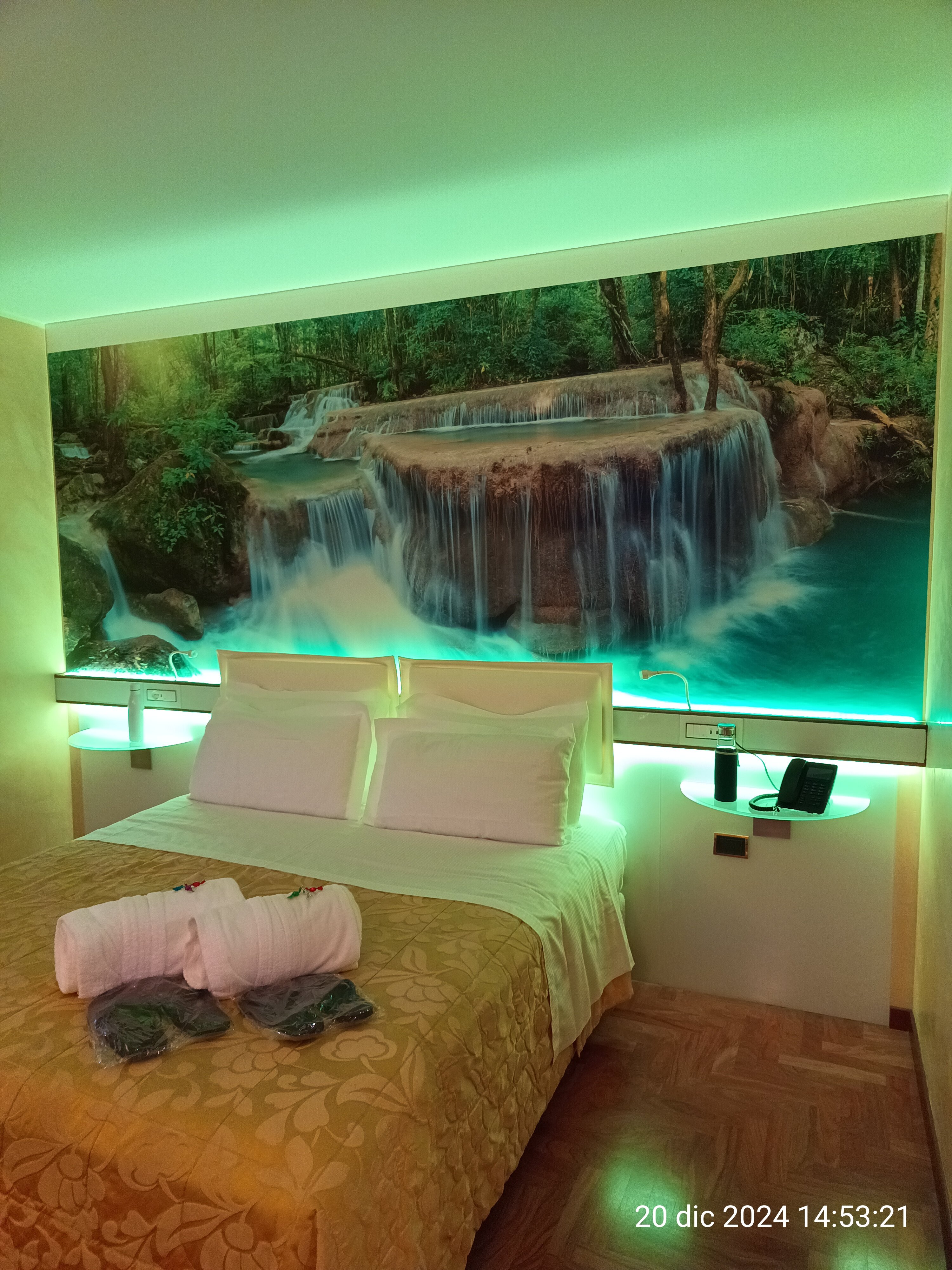 Regis Resort-官方