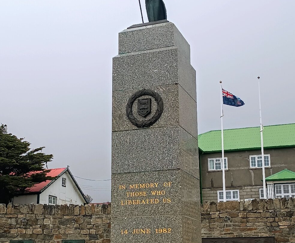 1982 Liberation Memorial-Stanley必去景点