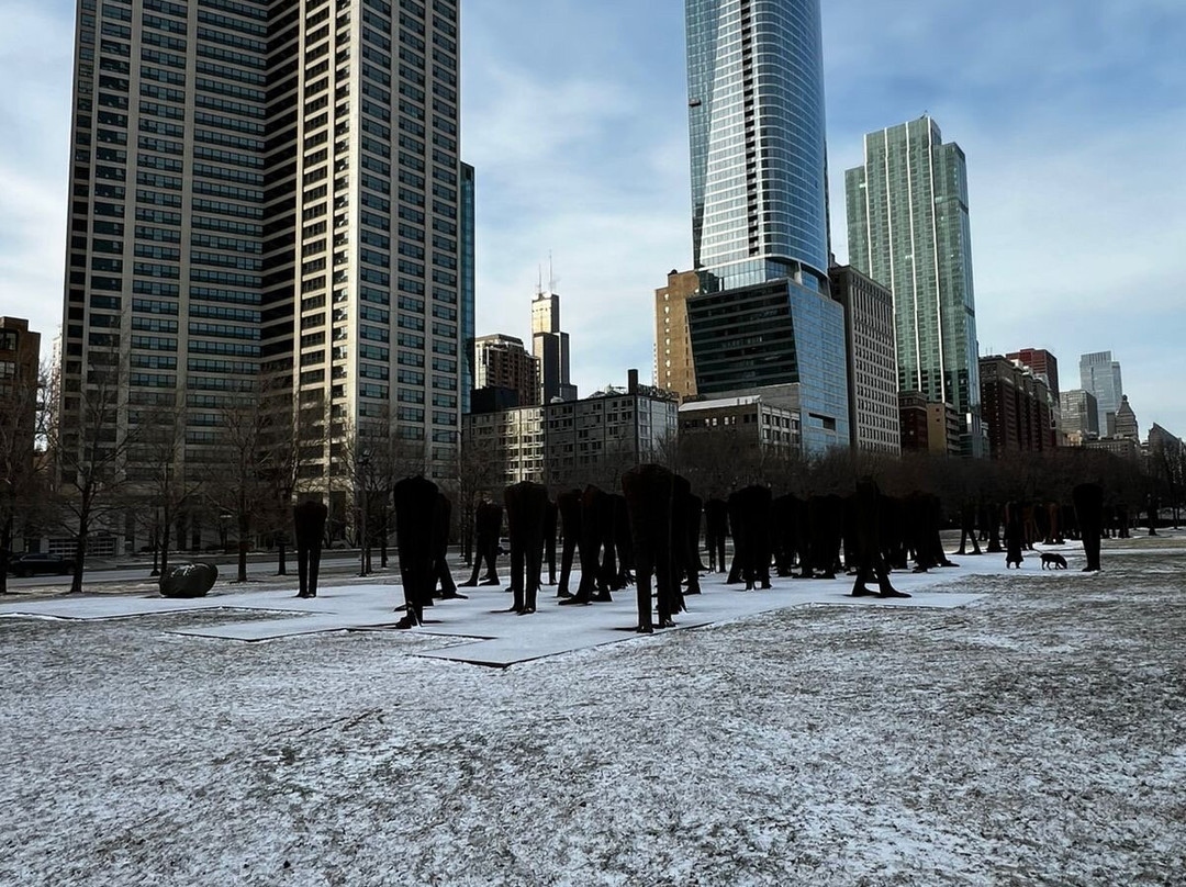 Agora Sculptures-芝加哥必去景点