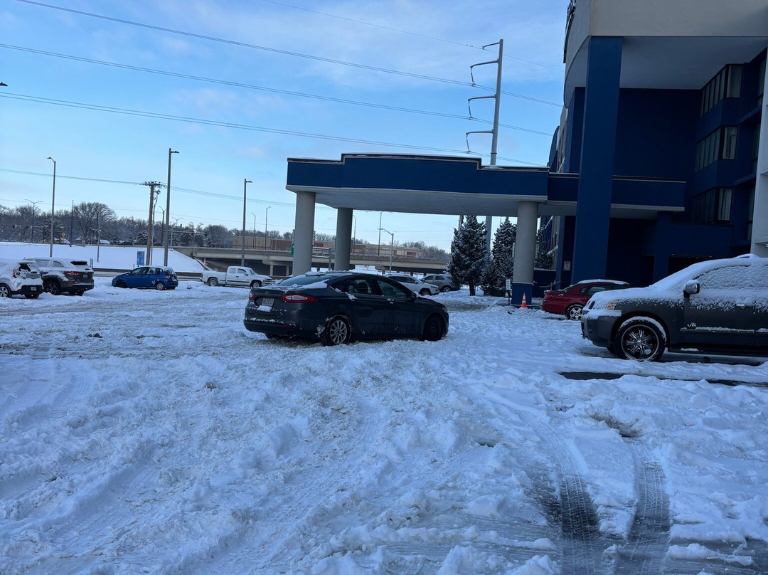 Radisson Hotel Lenexa Overland Park主图