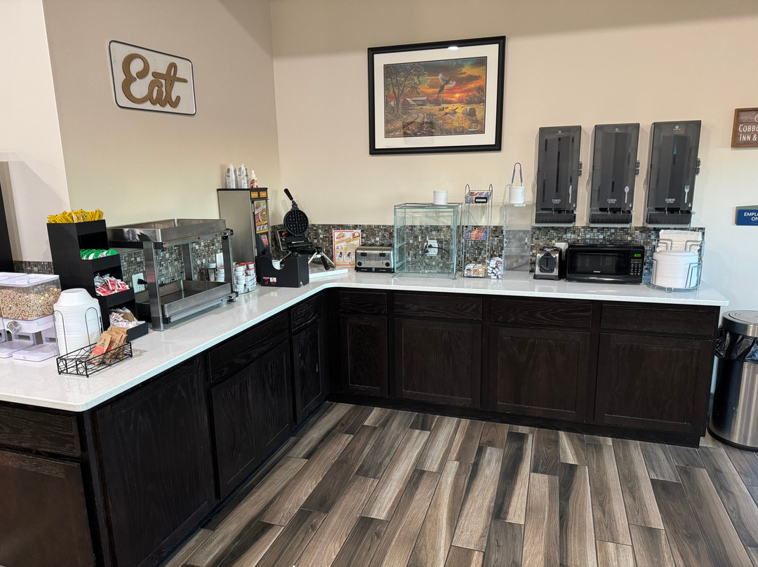 Cobblestone Inn & Suites - Manchester主图