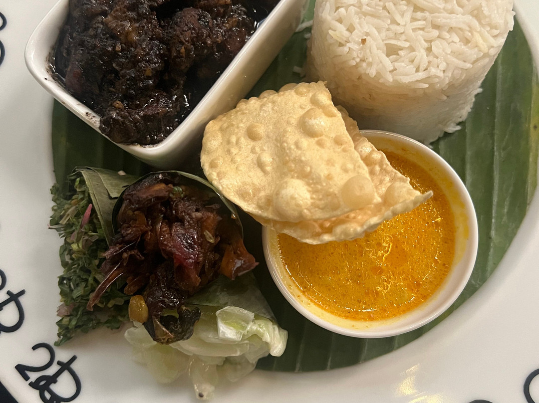 Karunakarala Travels-Waikkal必去景点