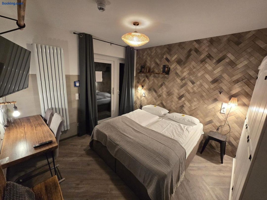 Petershagen酒店住宿-Hotel FairSchlafen