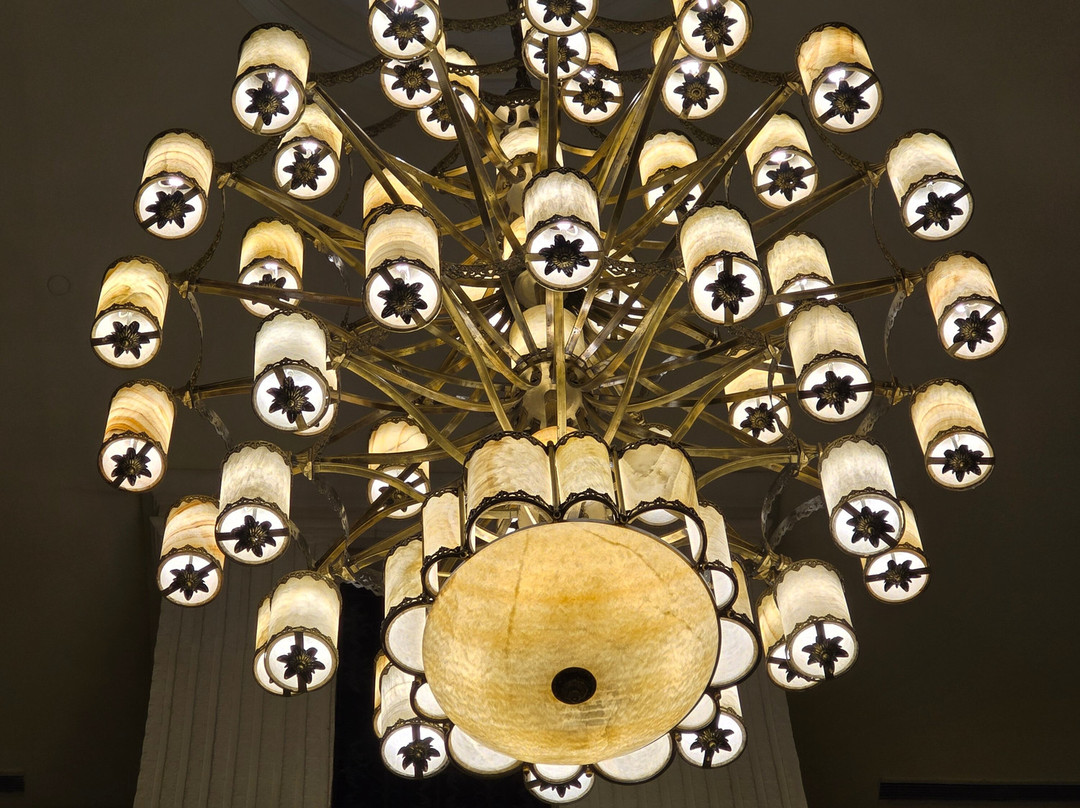 The Convention Center & Royal Suites主图