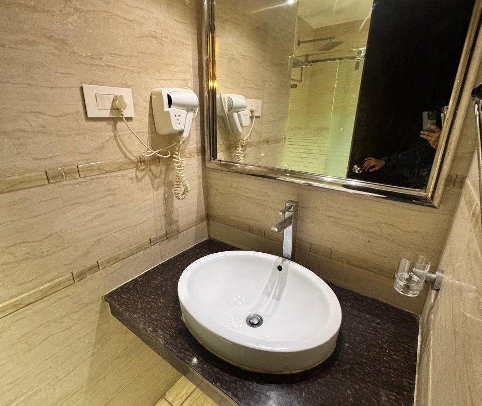 Hotel Ashwa Park主图
