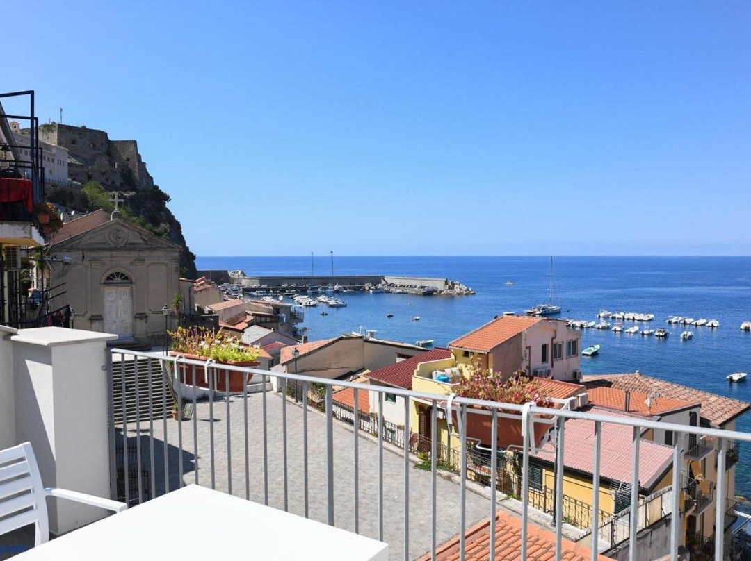 Favazzina酒店住宿-Signora Tita B&b Chianalea Scilla