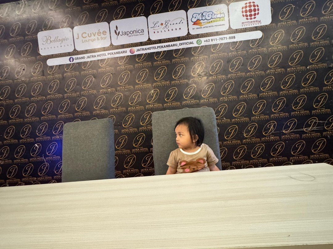 北干巴鲁加特拉大酒店主图