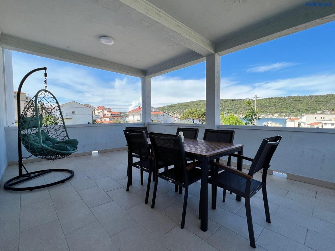 Apartments Tariba