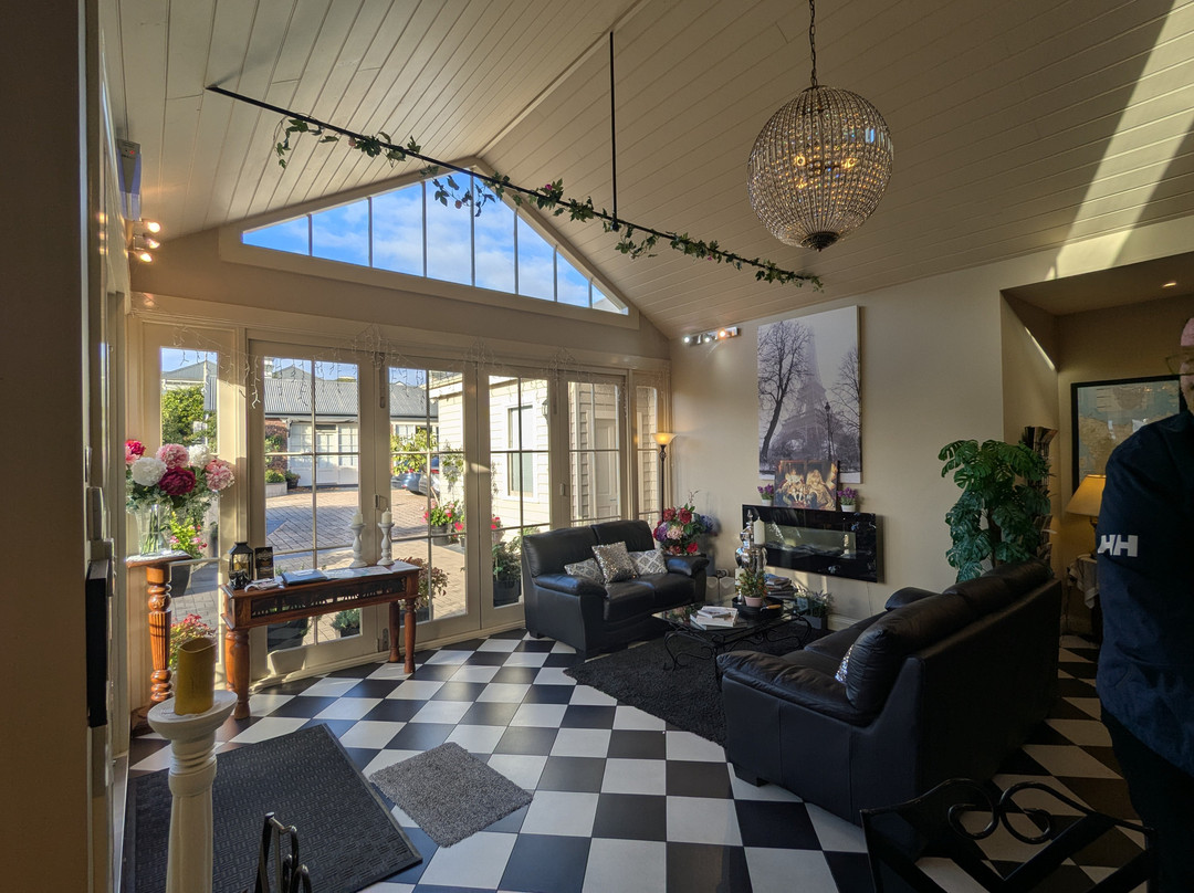 Kurrajong House主图