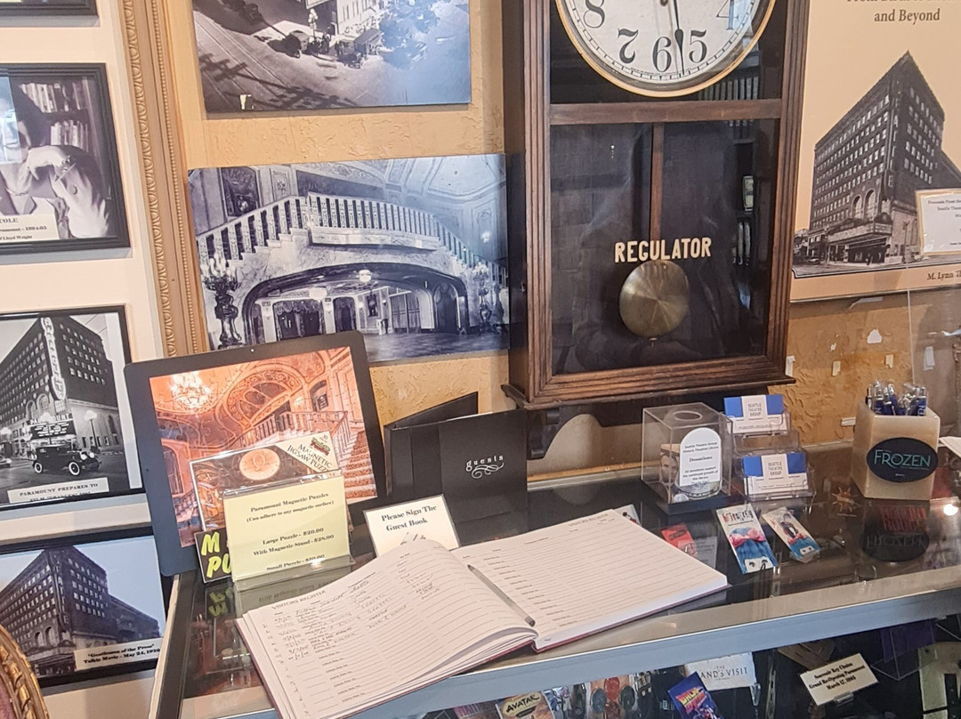 Seattle Theater Group- Paramount-西雅图必去景点