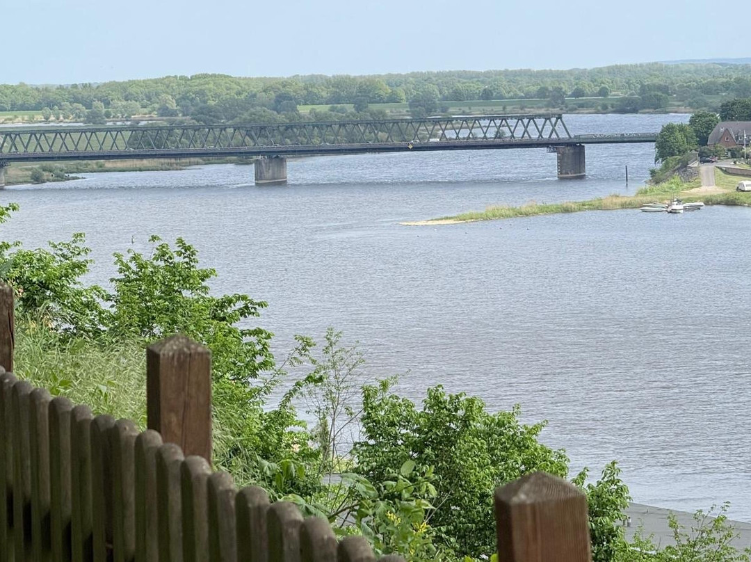 Hotel Bellevue主图