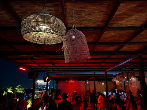 Fahid Beach Club by Barbossa