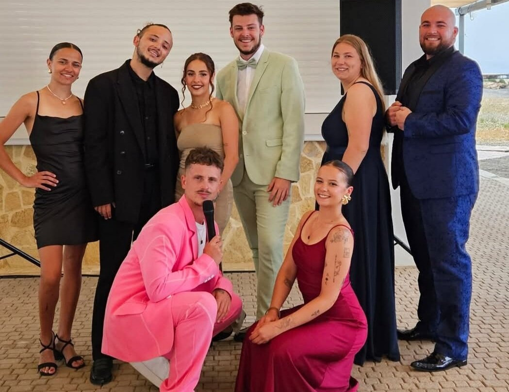 Mare Blue Hotel主图