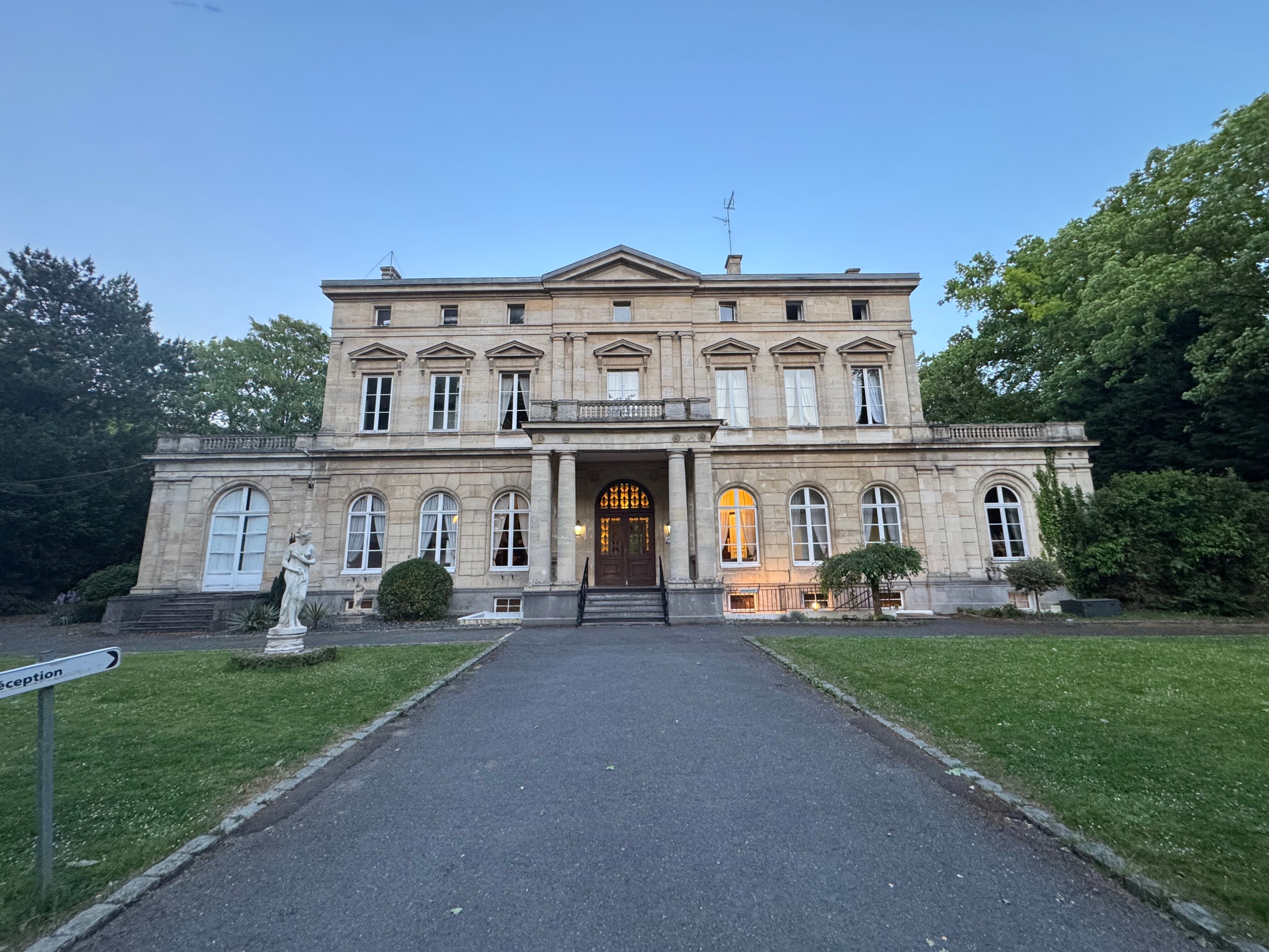 Château de la Motte Fénelon-浴室