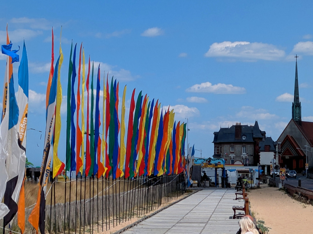 Plages de Houlgate景点图片