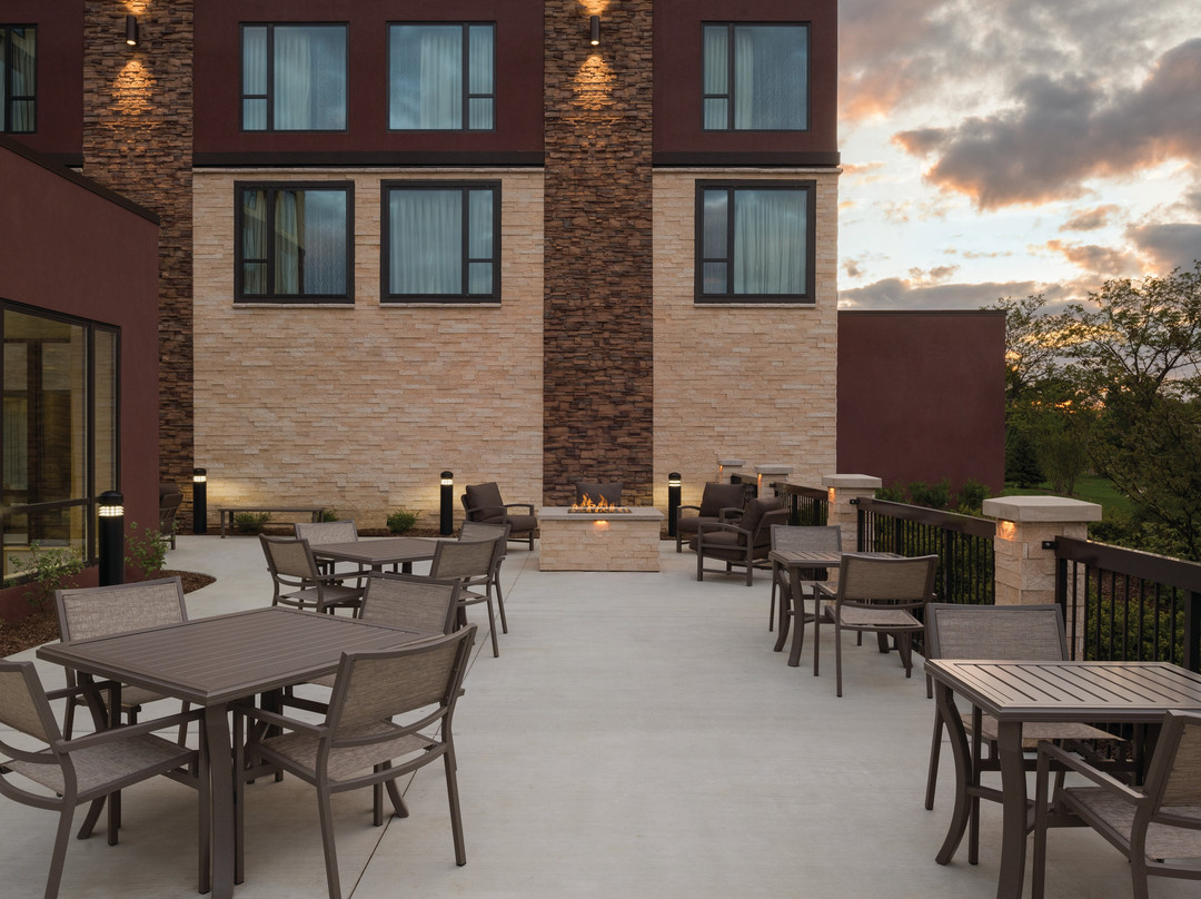 绍姆堡酒店住宿-Holiday Inn Chicago - Schaumburg By IHG