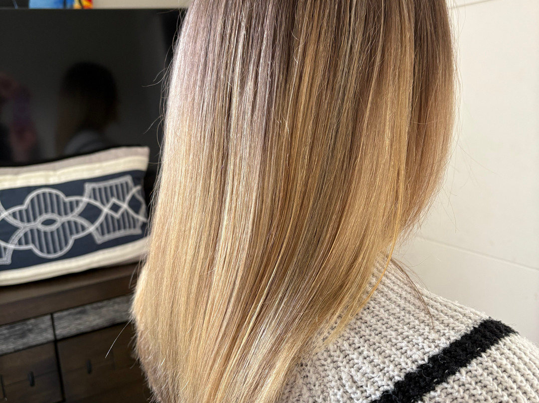 Vivo Hair & Beauty-里默拉必去景点