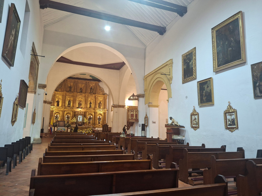 Iglesia de Nuestra Señora del Rosario-莱瓦镇必去景点