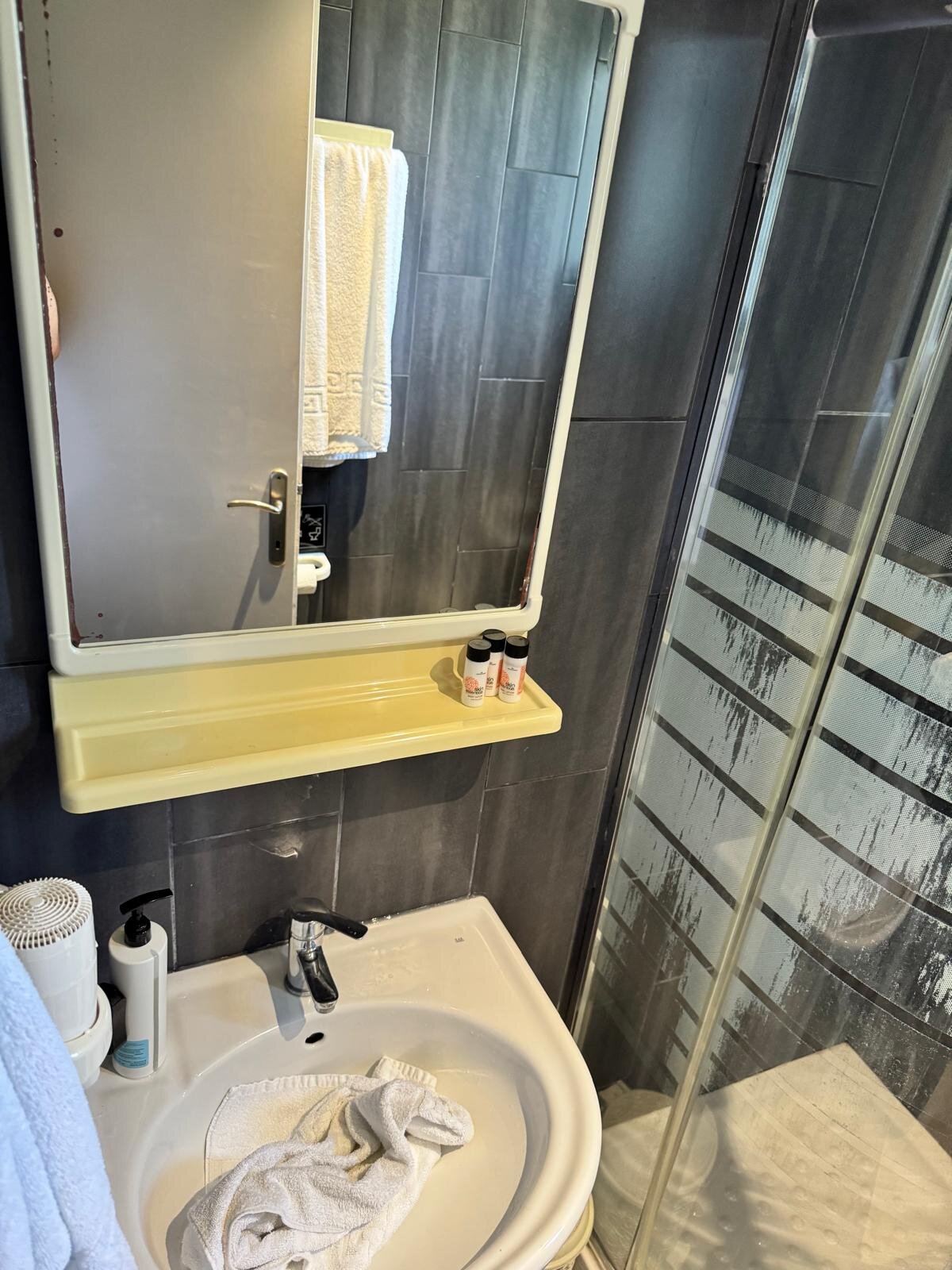 Vigles Sea View-浴室