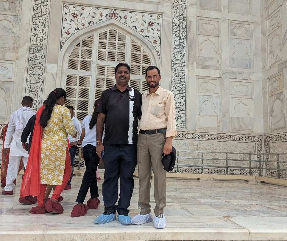 Universal Taj Tours-阿格拉必去景点