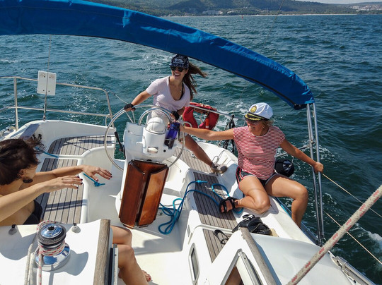 Good Captain-瓦尔纳必去景点