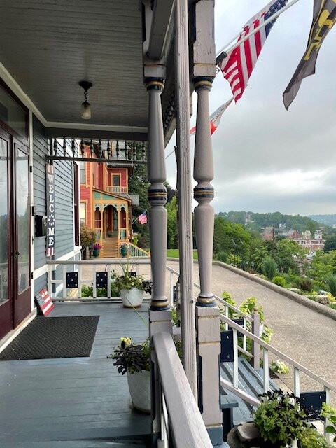 The Hancock House主图