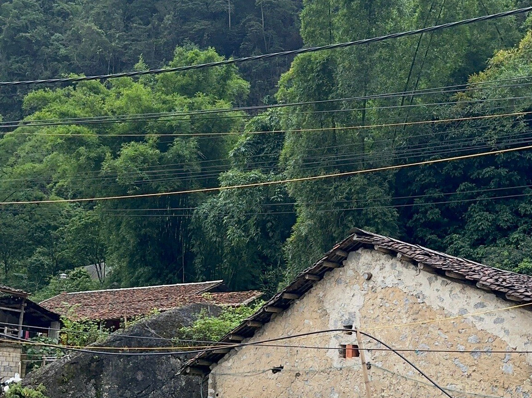 Khuoi Ky Stone Village-Dam Thuy必去景点