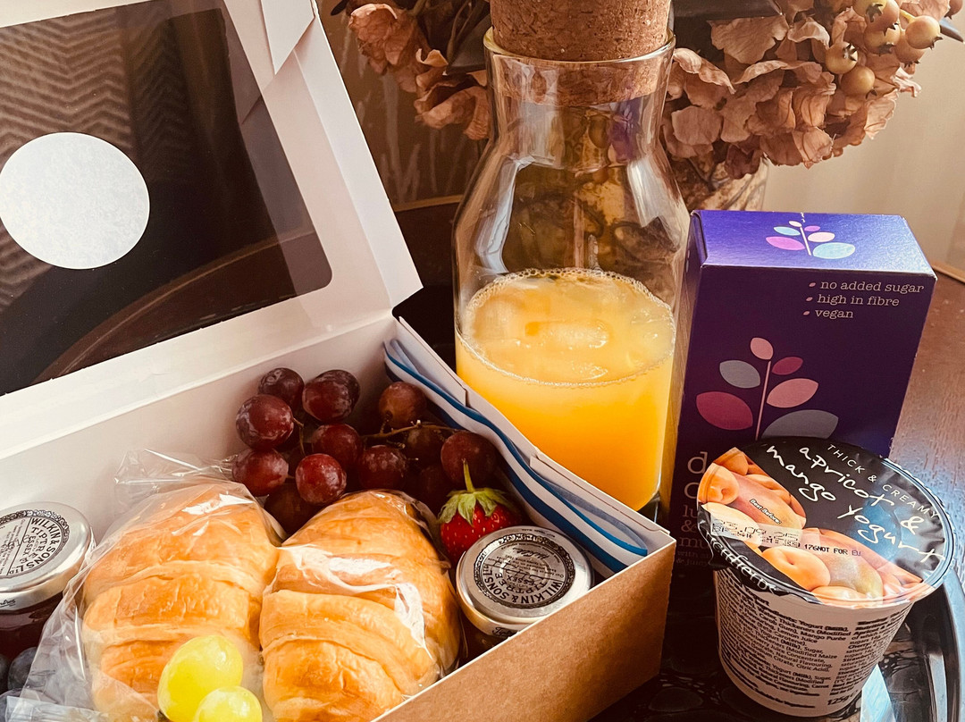 No.4 Carlton Hotel主图