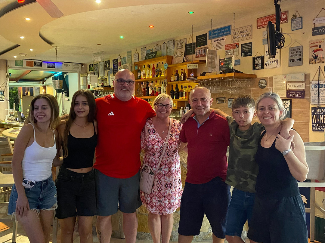 Bliss swimming pool and bar-Alykanas必去景点