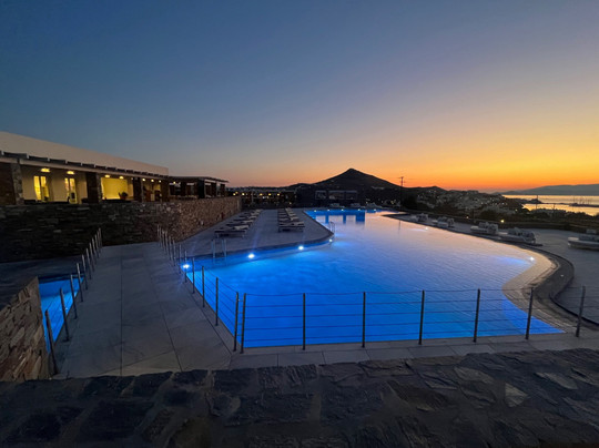 Summer Senses Luxury Resort主图