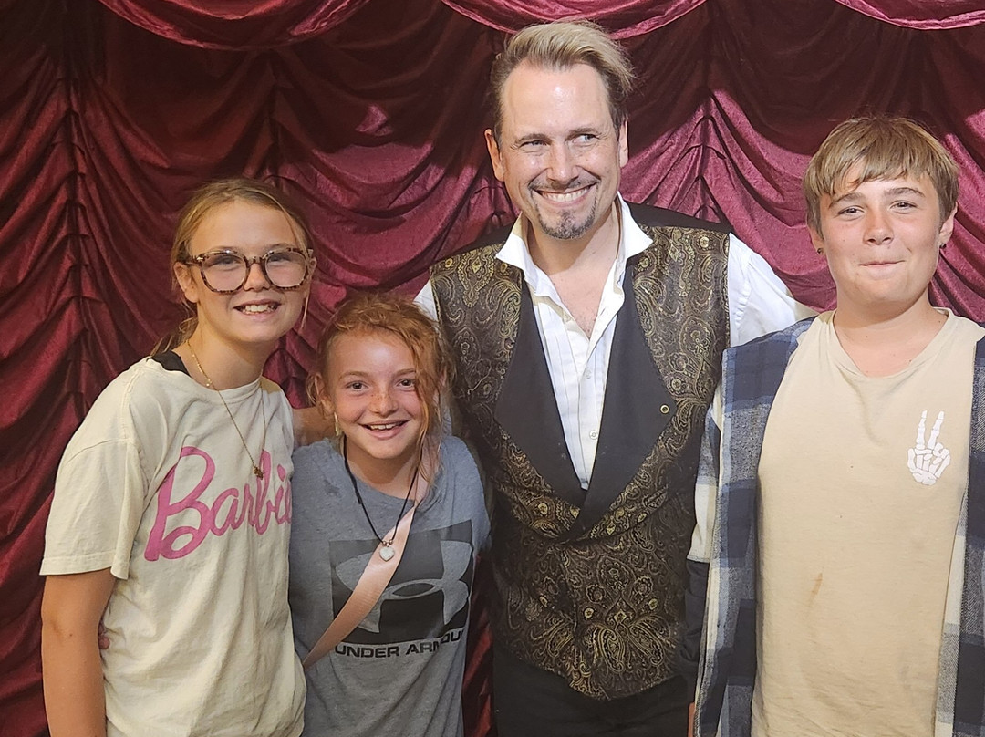 Intrigue Theater-尤里卡斯普林斯必去景点