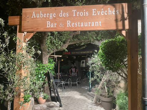Auberge des trois évêchés