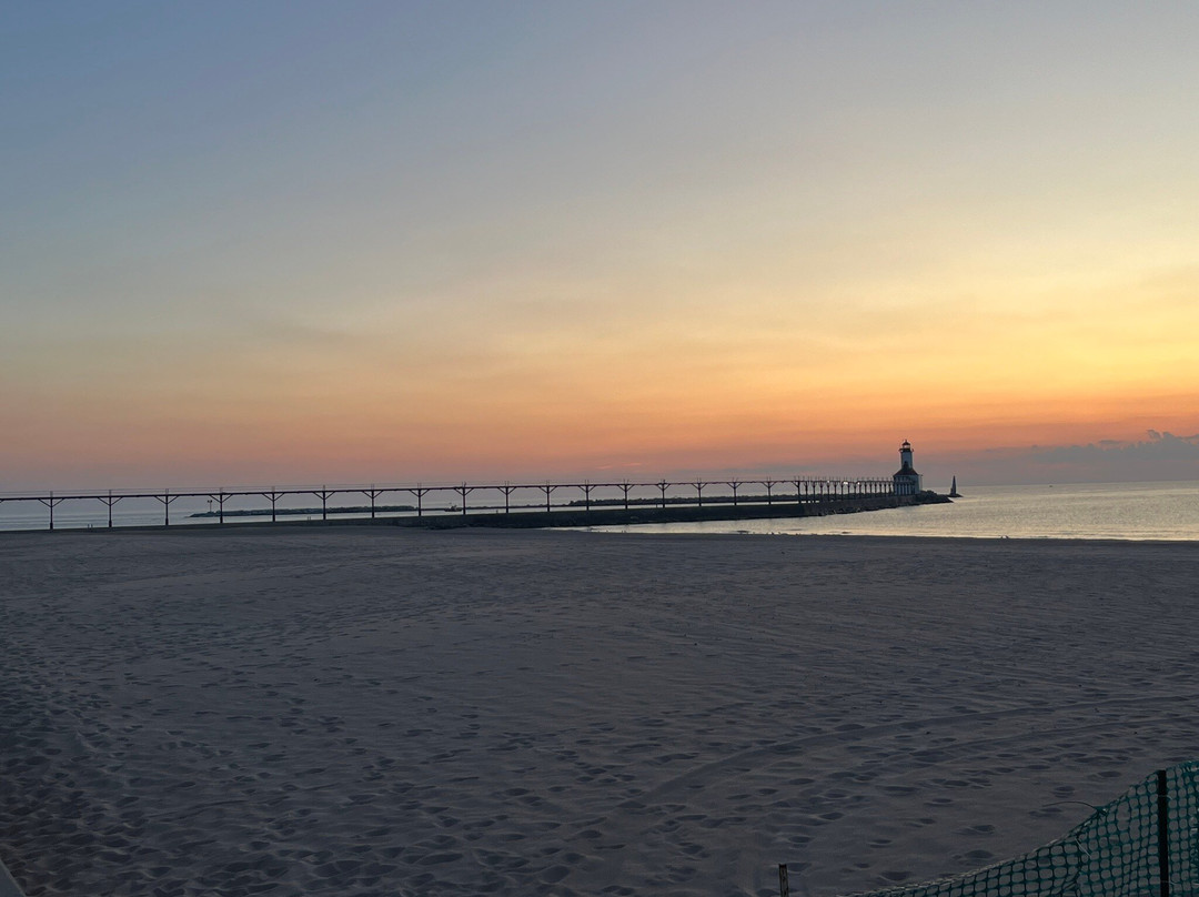 密西根市沙灘-密歇根城必去景点