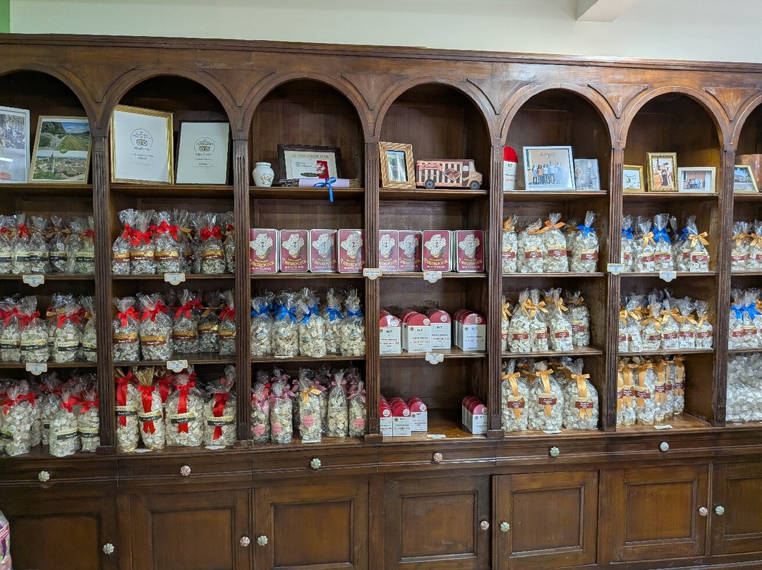 Le Chaudron d'Or-蒙特利玛必去景点