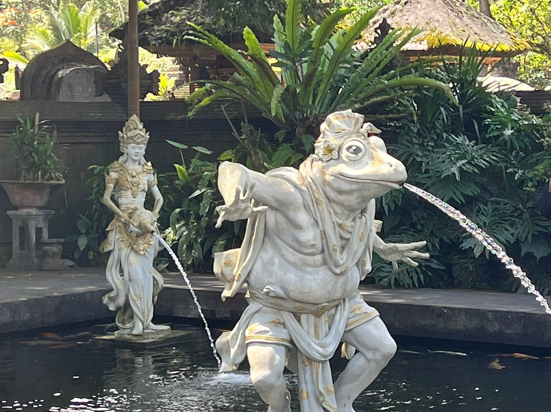 Pura Tirta Empul Segara Merta Sari-沙努尔必去景点