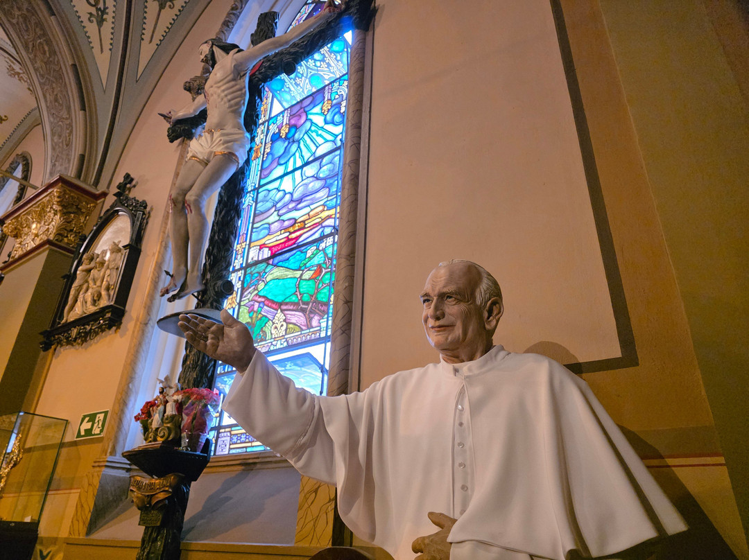 Catedral Basílica Nossa Senhora da Luz dos Pinhais-库里提巴必去景点
