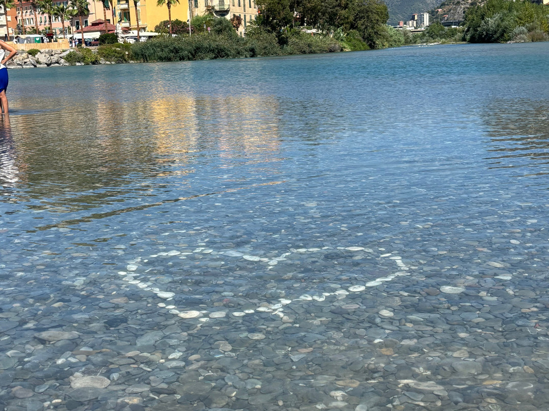 Mercato Del Venerdi-文蒂米利亚必去景点