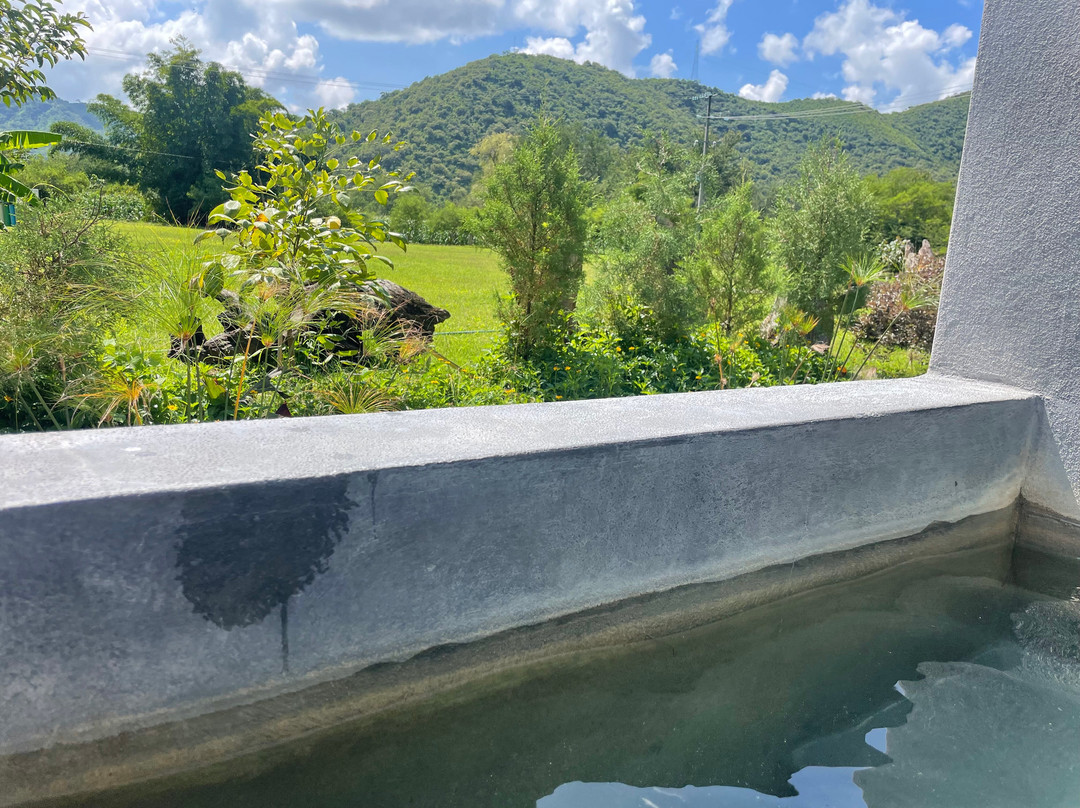 Las Jaras Aguas Termales主图