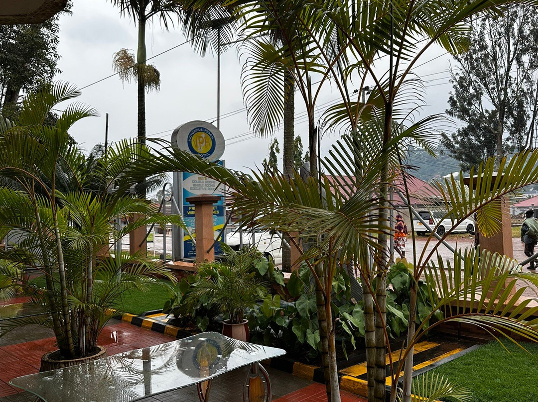 Victorious Perch Hotel主图