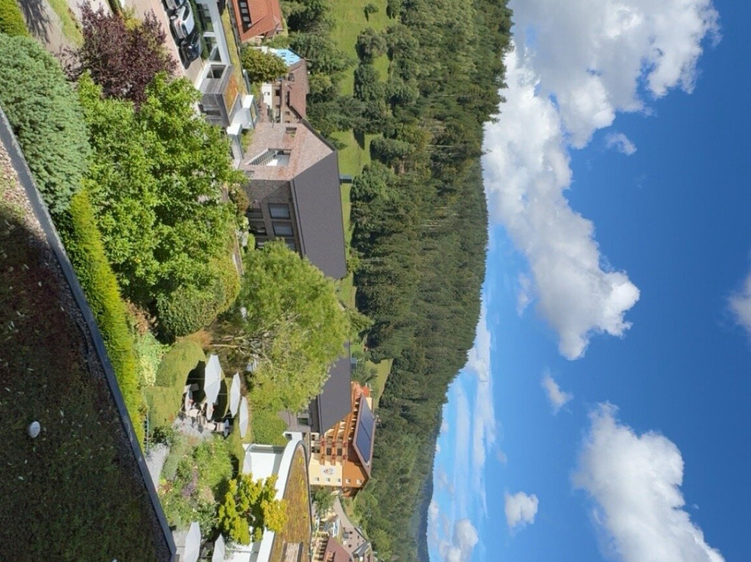 塔奥贝筒巴斯酒店主图