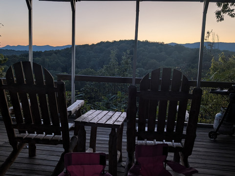 Front Royal Outdoors-弗兰特罗亚尔必去景点