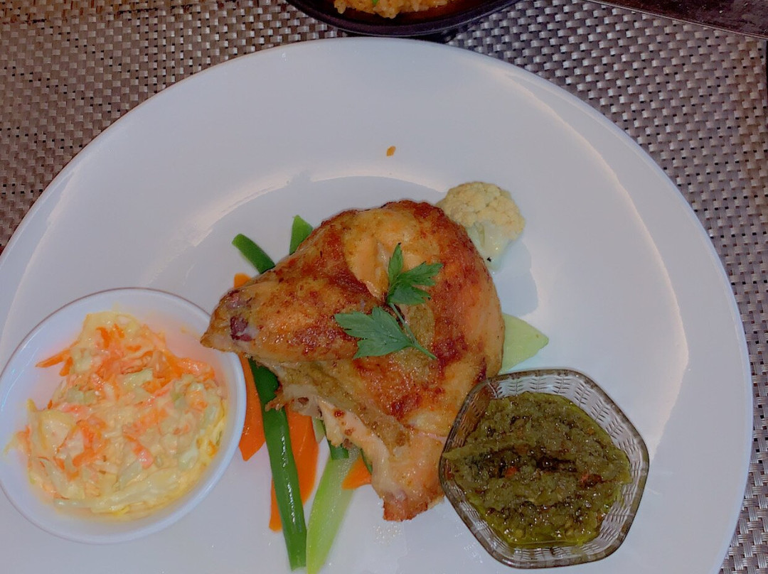 Number One Oxford Street Hotel & Suites主图