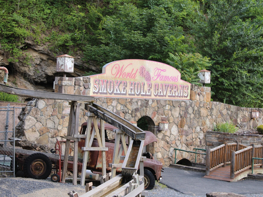 Smoke Hole Caverns-Seneca Rocks必去景点