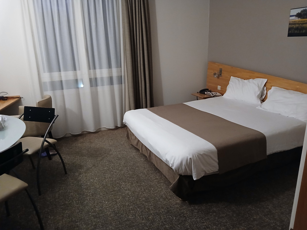 品质宝中央博斯克酒店主图