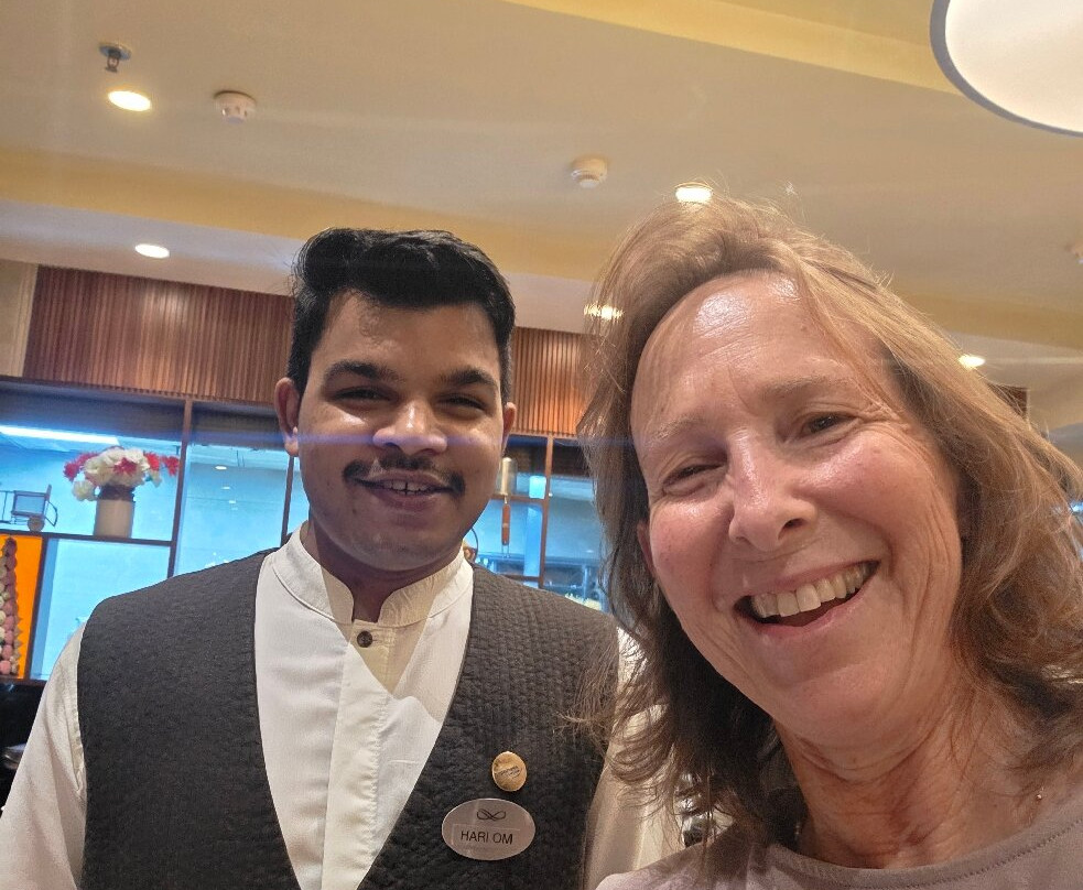 Deventure Sarovar Portico Kapashera主图